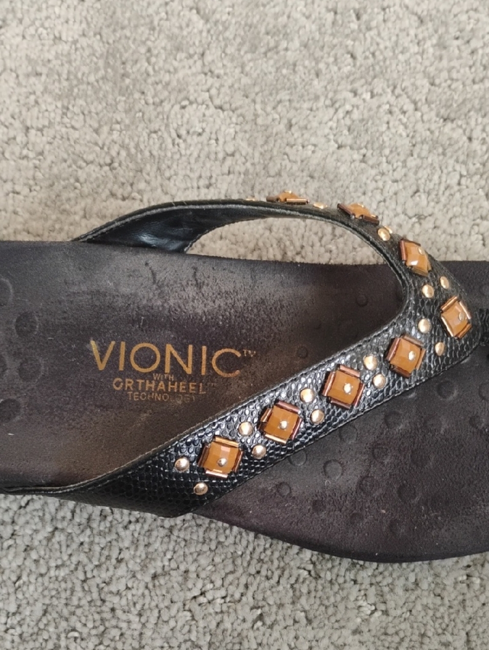 Vionic Black Thong Sandals with Tan Gem Accents.  Women's Size 8